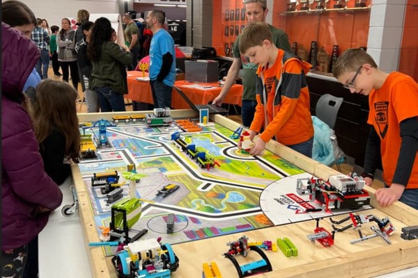 FLL Challenge team demonstration